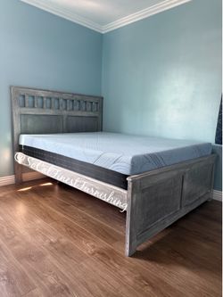 New Queen Bed With Memory Foam Mattress