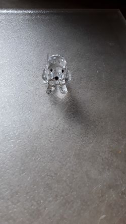 Swarovski Crystal puppy sitting