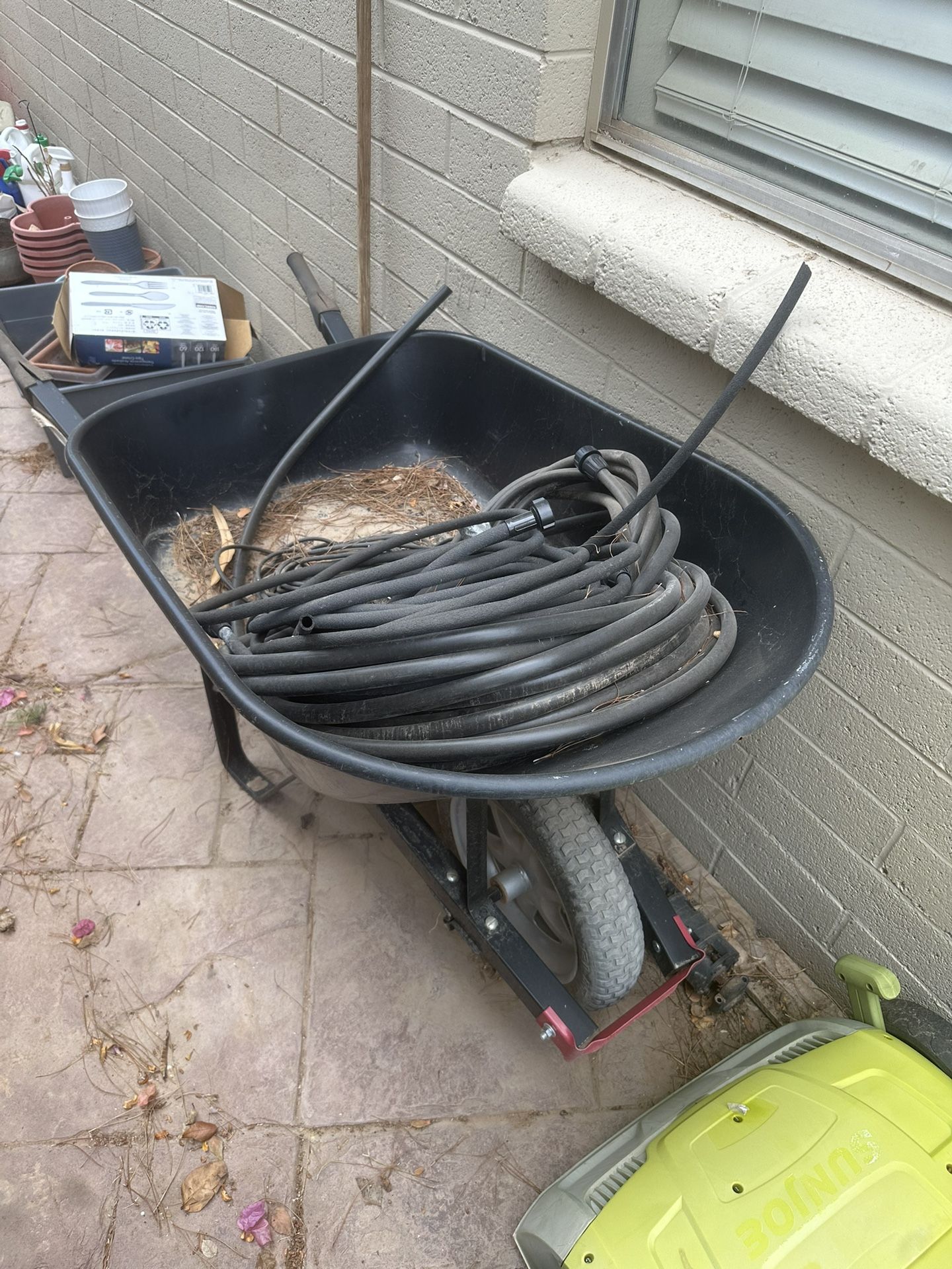 Husky Wheelbarrow