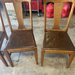 Antique Oak Table And Chairs 