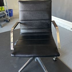 Black Modern Office Chair