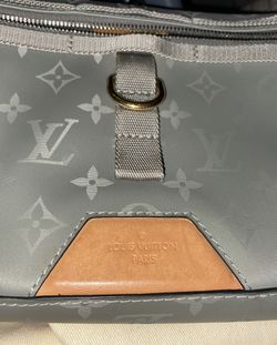 Louis Vuitton ORIGINAL GREAT CONDITION $875 for Sale in Los Angeles, CA -  OfferUp