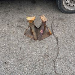 Left Car