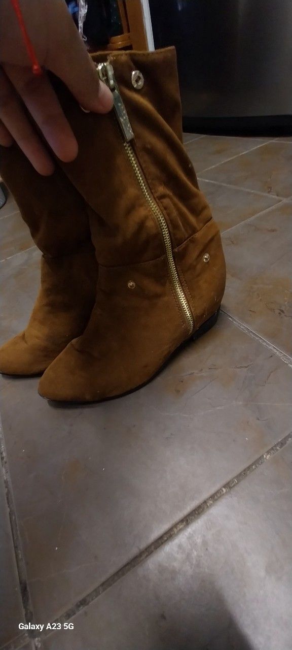 Women Boots