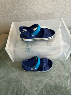 Shoes kind crocs size,c.9