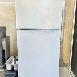 Frigidaire White Electric Refrigerator