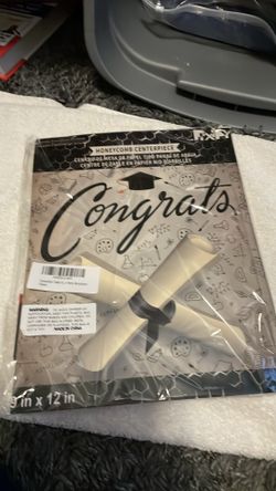 Red/Black Graduation Table decorations
