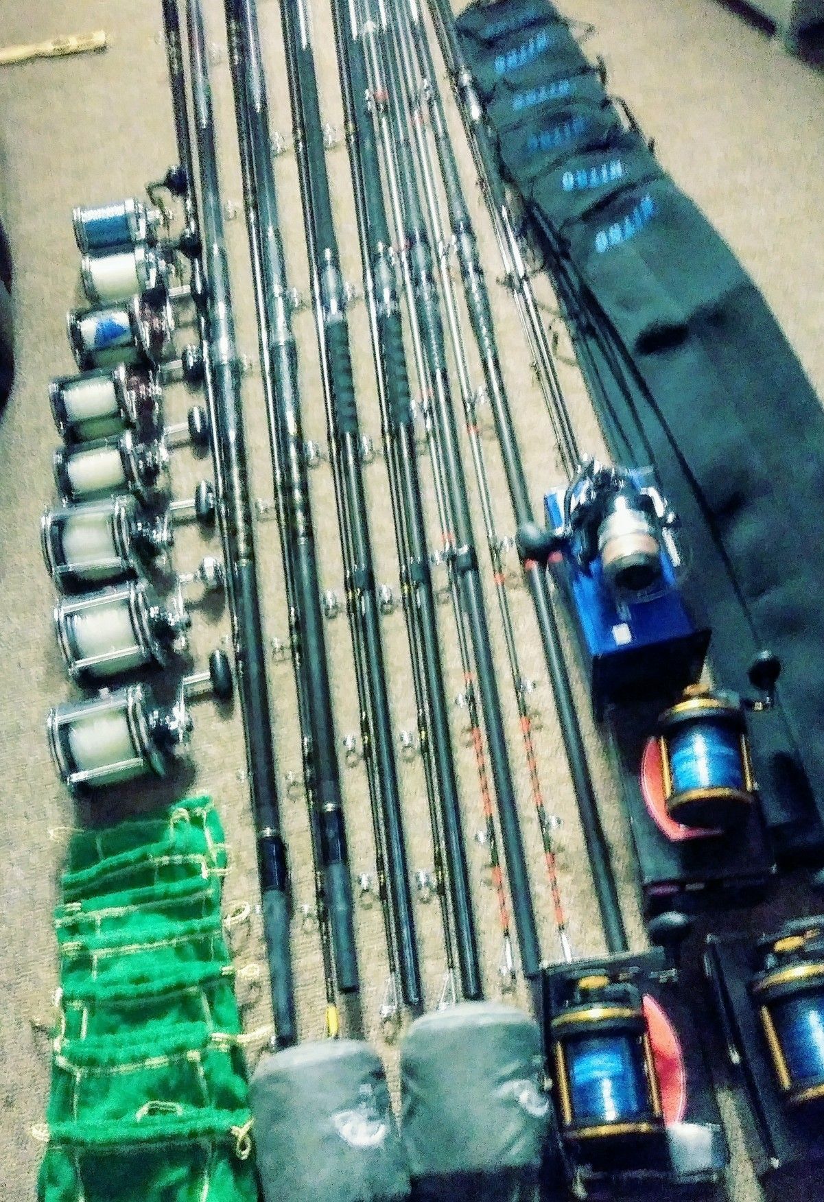Ulua/fishing gear lot