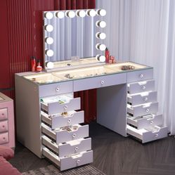 White Led vanity desk with bluetooth mirror 
Set available in color white , pink or black 

 