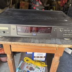 Panasonic DVD-A110 DVD/Video CD/CD player