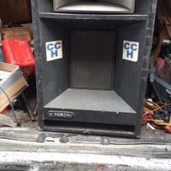 2 DJ -PA  Yamaha Speakers Full Range 2way