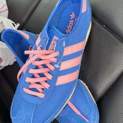 Adidas SL72 women’s 9