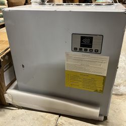 Commercial Ice Maker 
