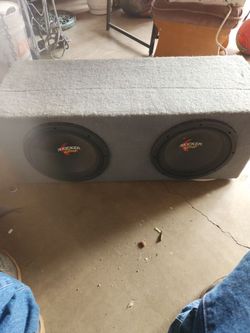 Dual Kicker Comp Subwoofers in Ported Box