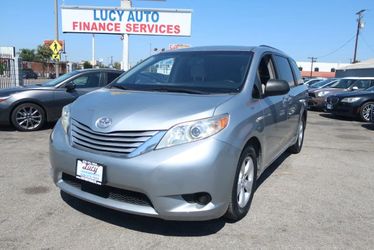2017 Toyota Sienna
