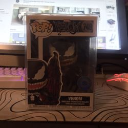 749-Venom exclusive funky Pop-Sealed-