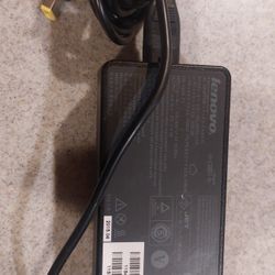 Lenovo Power Adapter 90W