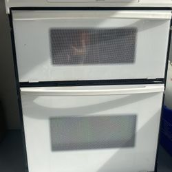 Oven And Microwave 