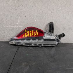 2017-2018-2019-2020-2021-2022 TOYOTA PRIUS PRIME LEFT TAIL LIGHT USED OEM #9541