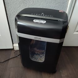 Ativa 12 Sheet Paper Shredder 