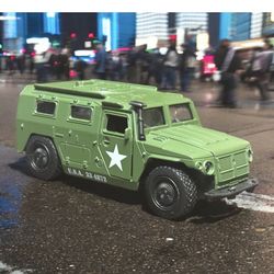 Army Car 1:43. Collectable Toys. 