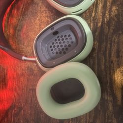 Air Pod Max Regular iPhone Charger 