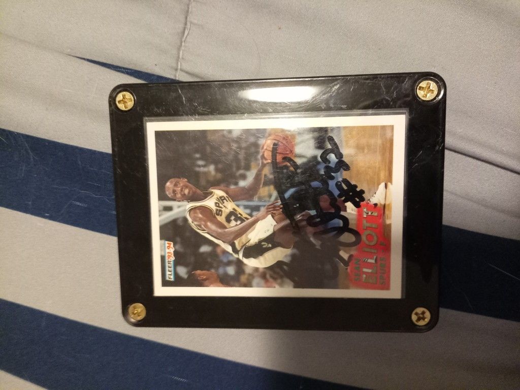 Signed Sean Elliott Card