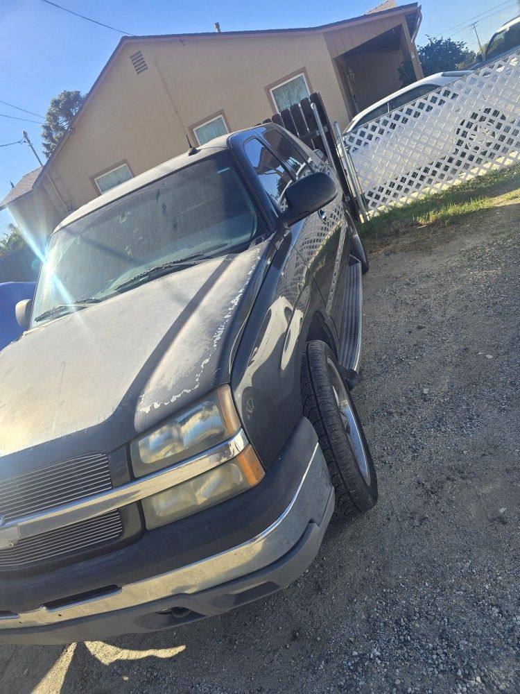 2003 Chevrolet Avalanche