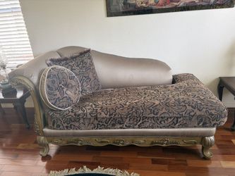 Chaise With Cushions 