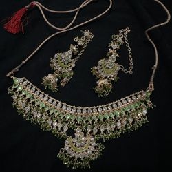 Indian vintage green necklace and earrings set