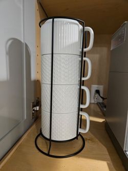 Set of mugs