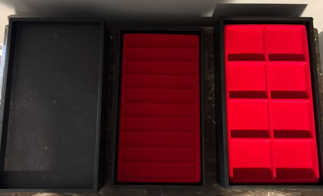 Showcase Boxes