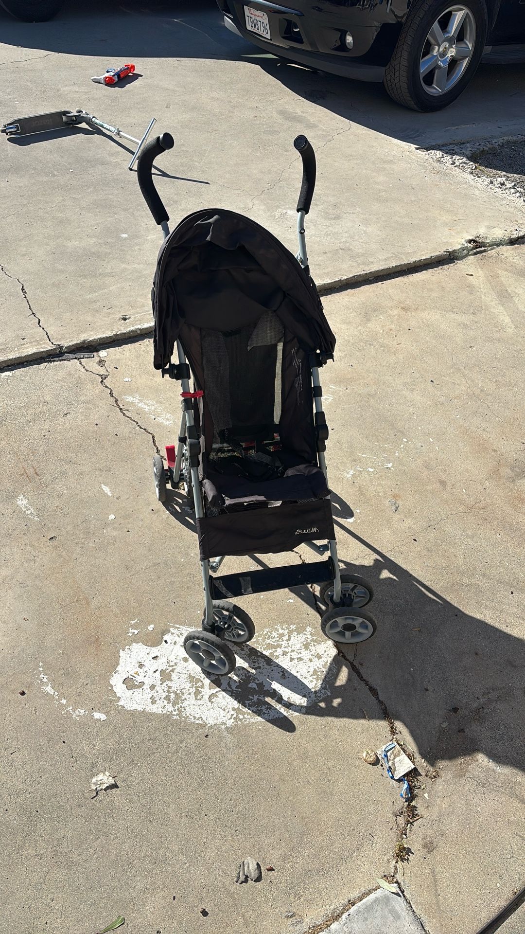 Umbrella Stroller $10
