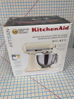 Kitchen Aid tilt-Head Stan mixer