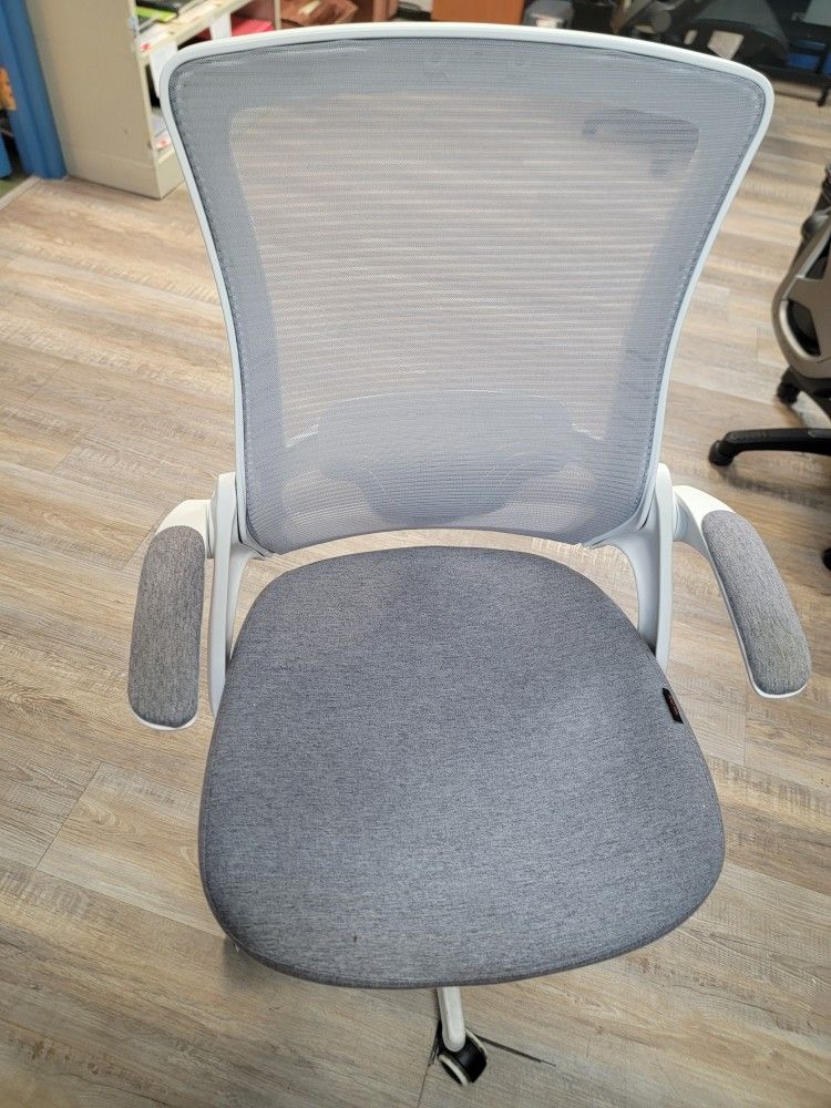 Office Chair (NEO CHAIR)