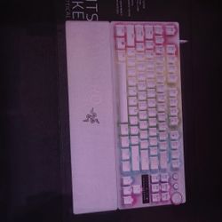 Huntsman Pro Ten Keyless V3 Analog Optical Esports Keyboard