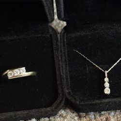 Diamond Ring And necklace 