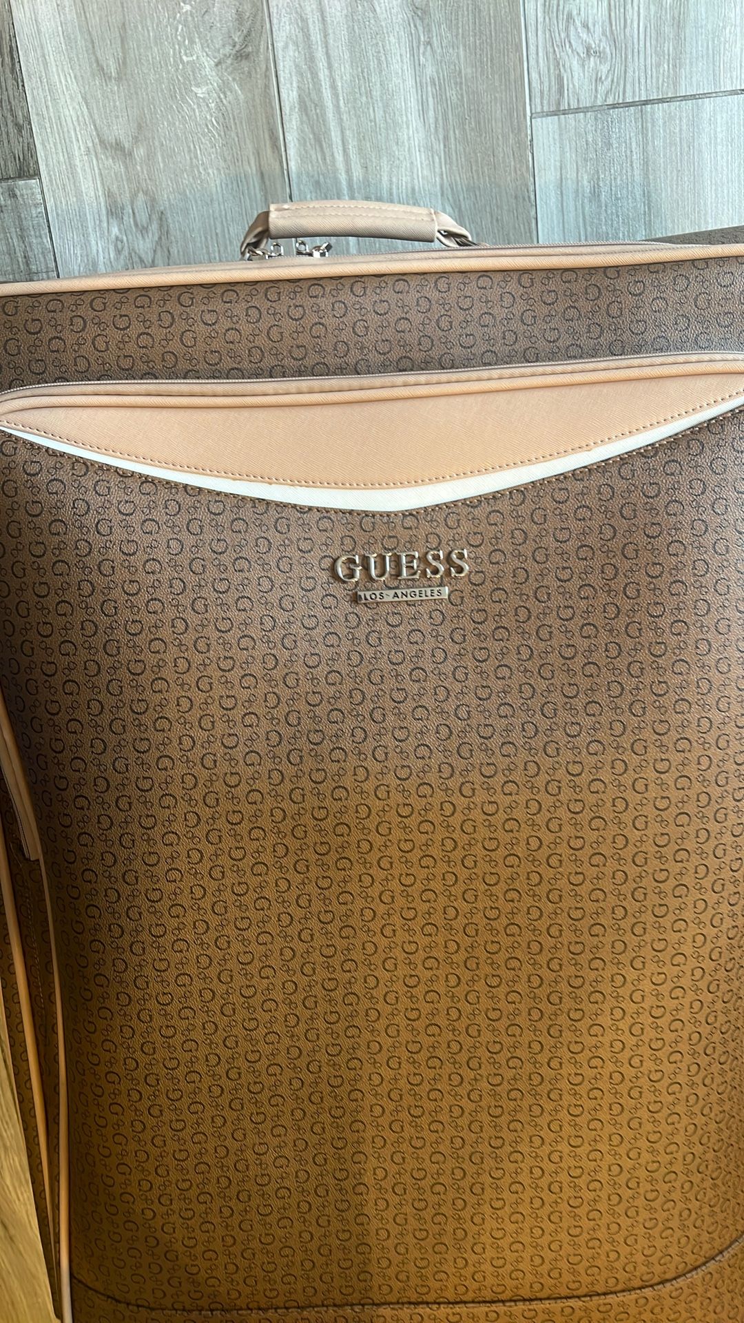Guess Luggage 32 inches