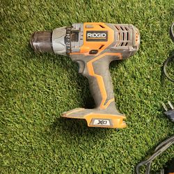 

Ridgid R(contact info removed) 18 Volt 1/2" Heavy Duty Hammer Drill / Driver (Tool Only)

