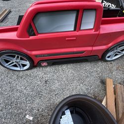 Toddler Bed Frame - Twin