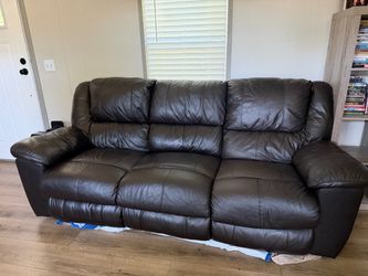 talian Leather Triple Recline Sofa w/ Drop Table