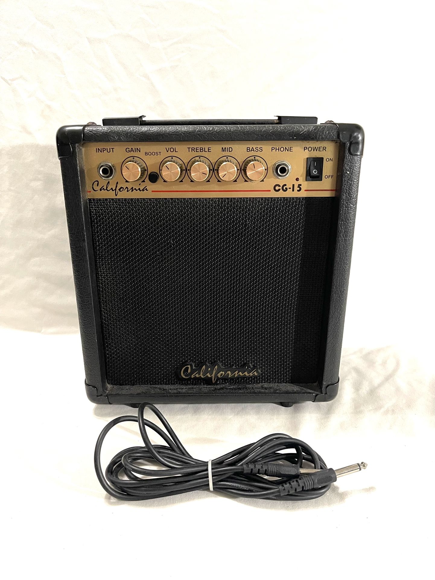 Great Condition Older Model (California) Brand (CG-15) Musical Instrument Amplifier With Guitar Cord