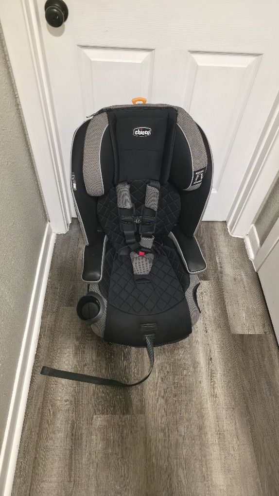 Chicco Myfit Booster Seat 