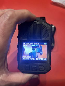 1296P Police Body Camera with 2 Inch Display, Night Vision, Waterproof Built in 128GB Memory

New 