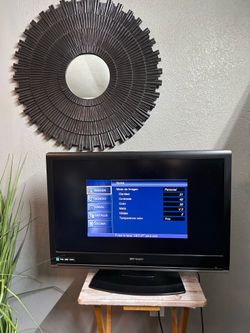 Emerson 32 Inch Tv