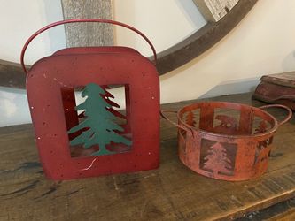 Rustic Devore napkins and large candle