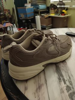 Nice clean , style grandpa shose  or some runners