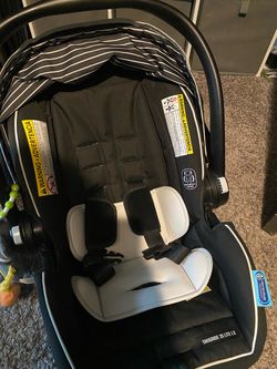 Infant Car seat