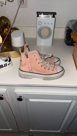 Kids peach high top converse