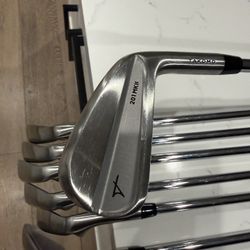 Takomo 201 MKII 4-PW Iron Set